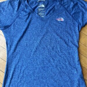 The North Face active t shirt